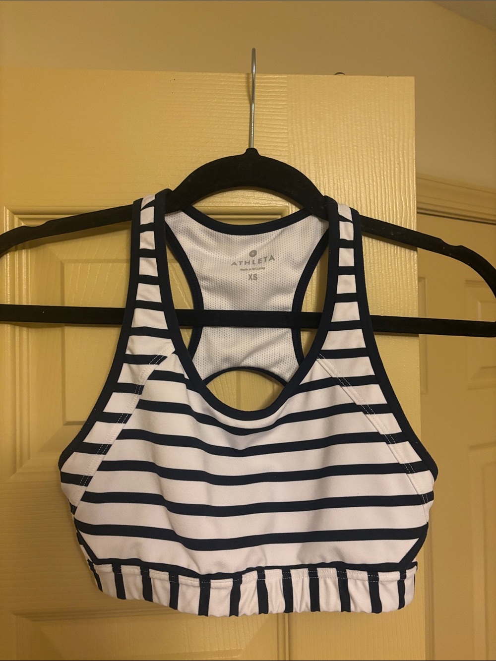 Athleta Navy and White Striped Racerback Sports Bra *perfect for preteens*